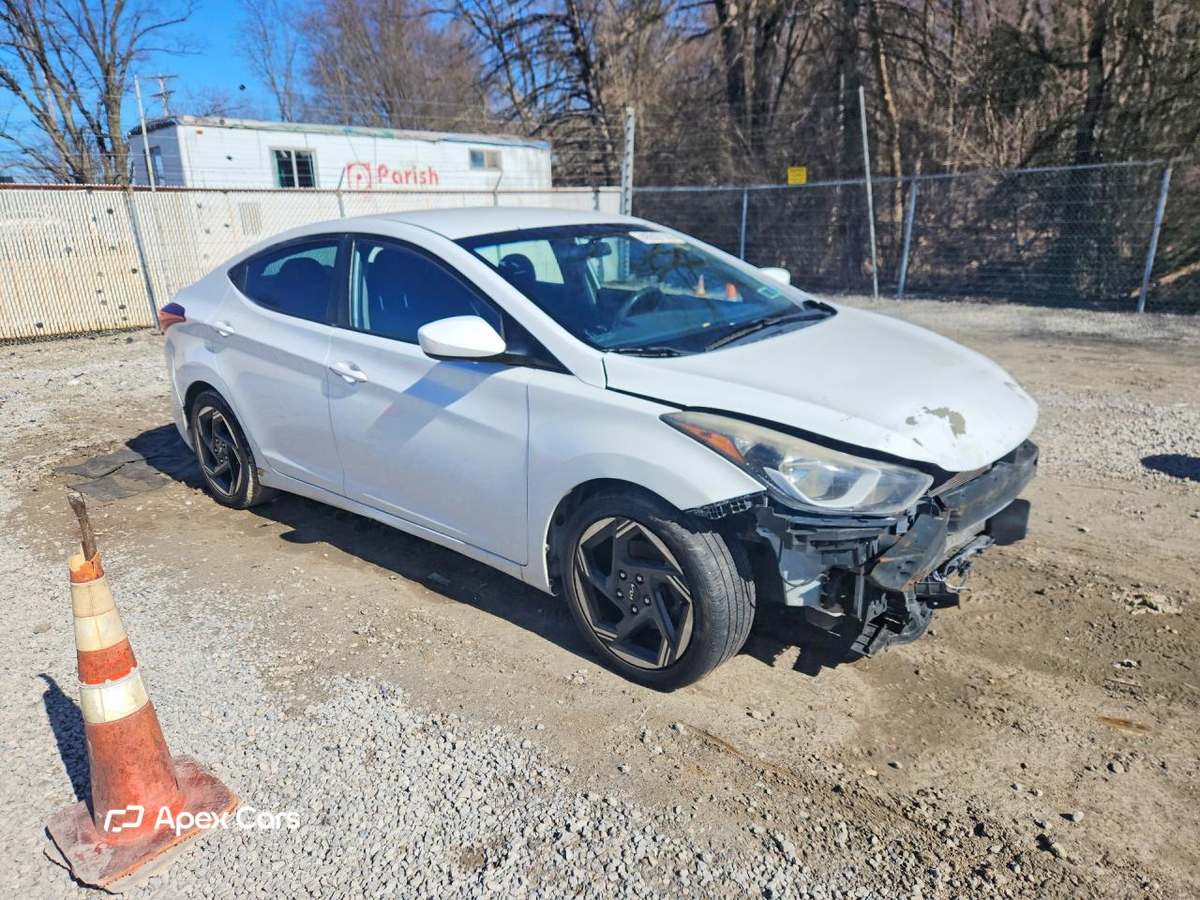 Hyundai Elantra 2016
