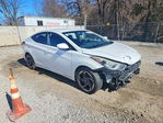 Hyundai Elantra 2016