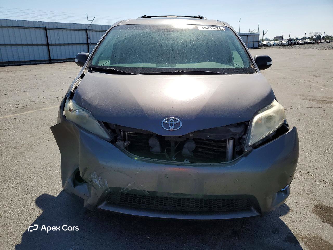 Toyota Sienna 2013
