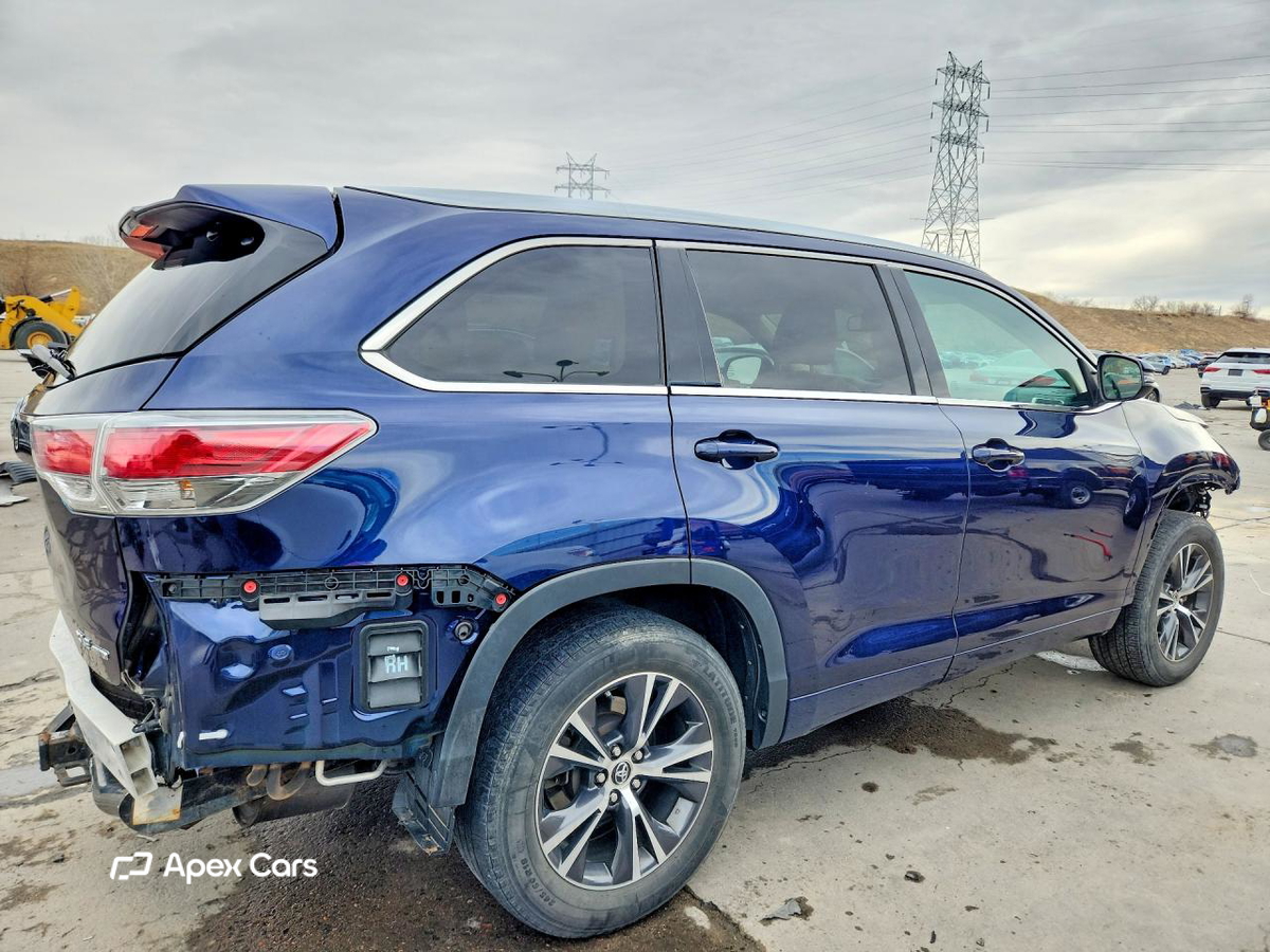 Toyota Highlander 2016