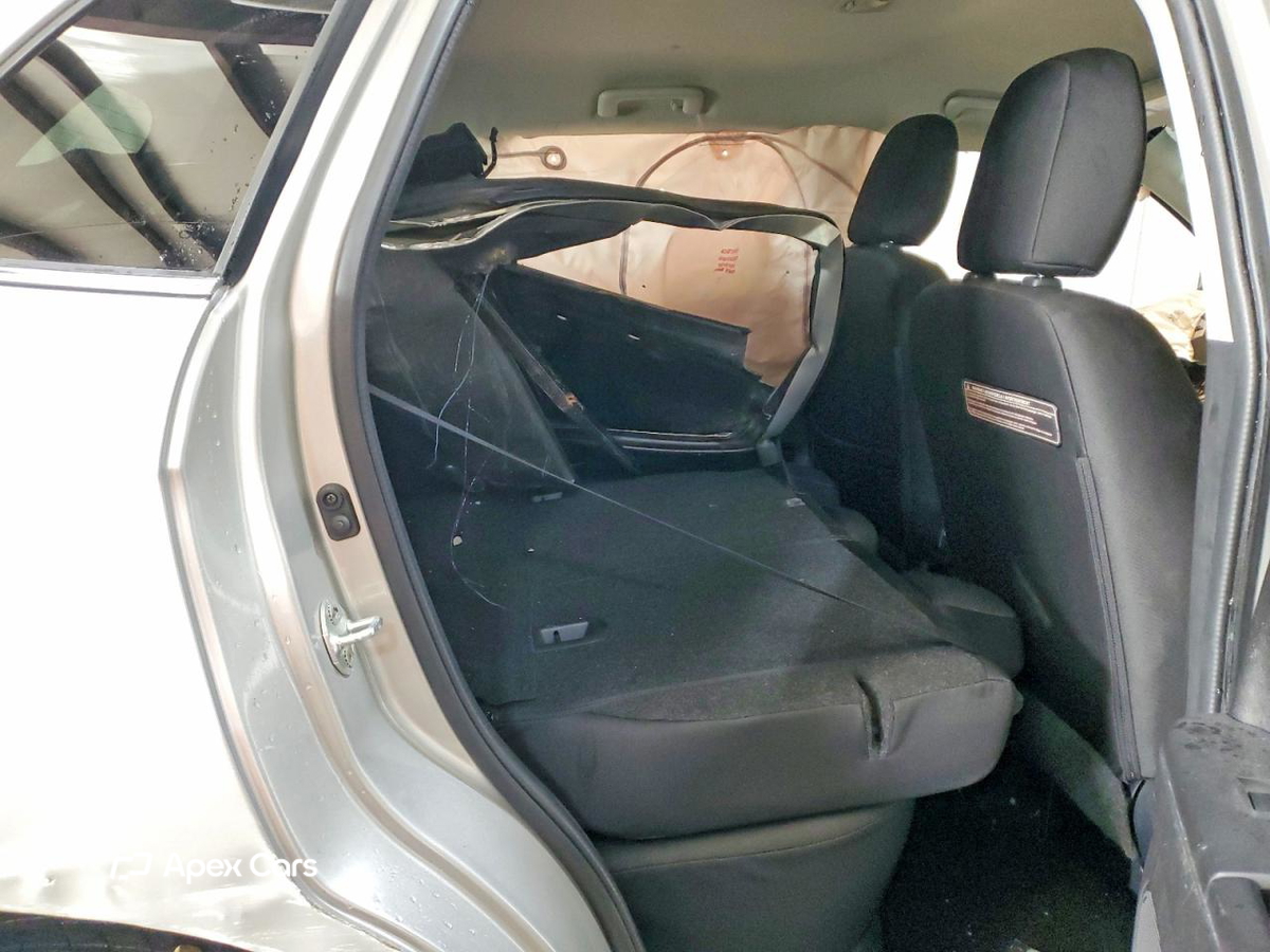 Mitsubishi Outlander 2014