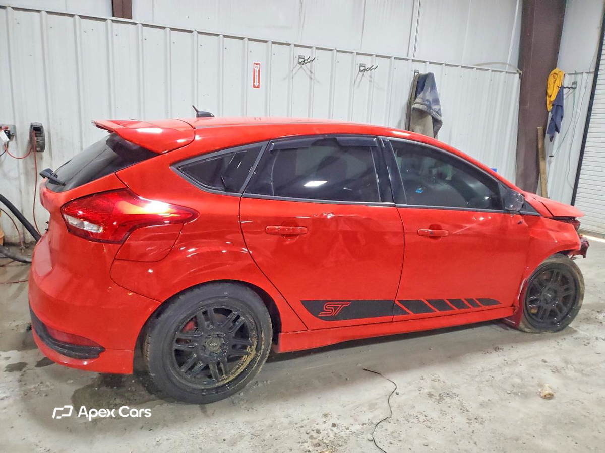 Ford Focus 2015