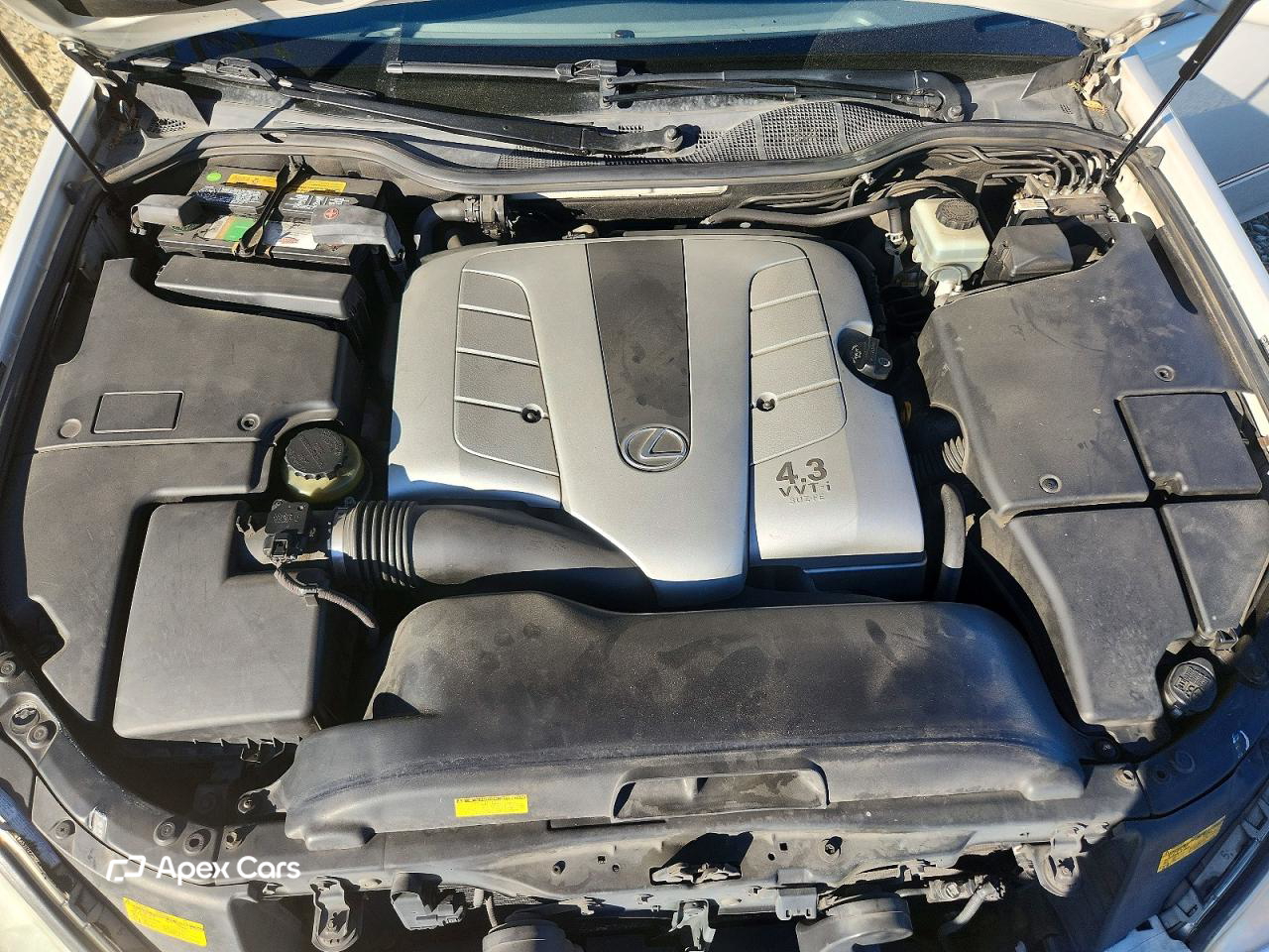 Lexus LS 2004