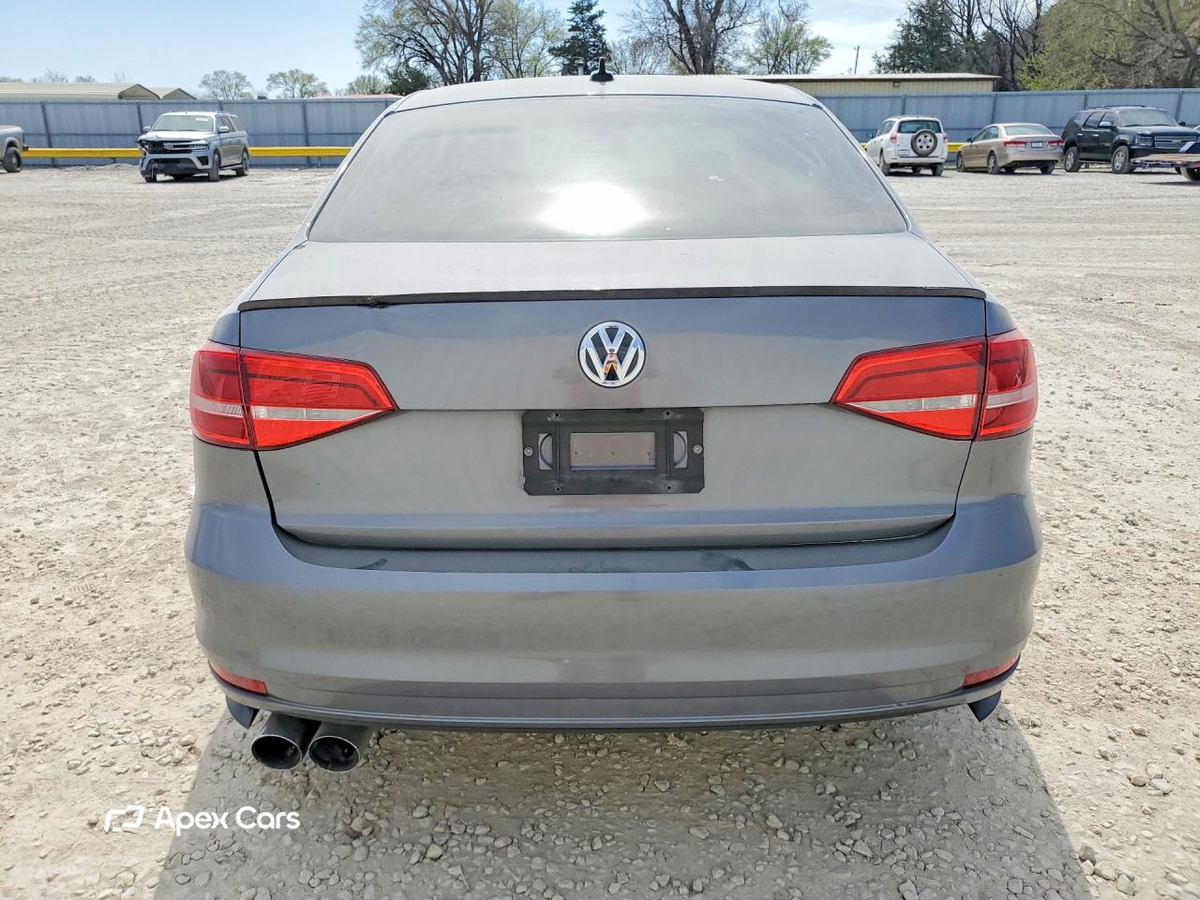Volkswagen Jetta 2015