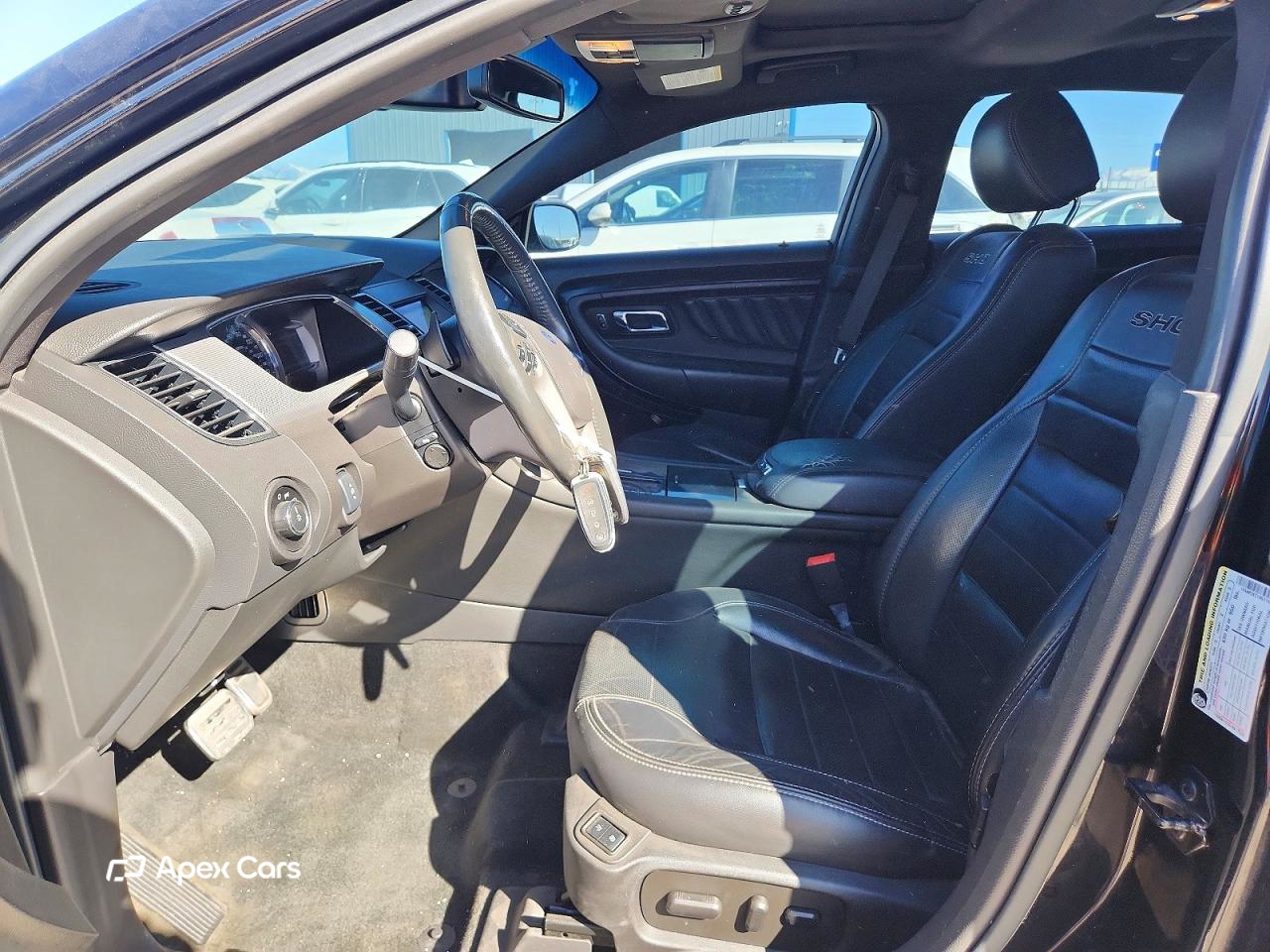 Ford Taurus 2017