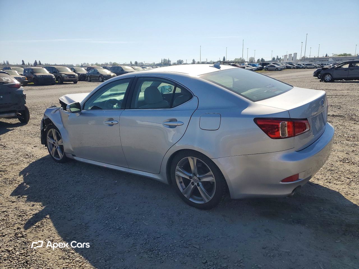 Lexus IS 2011