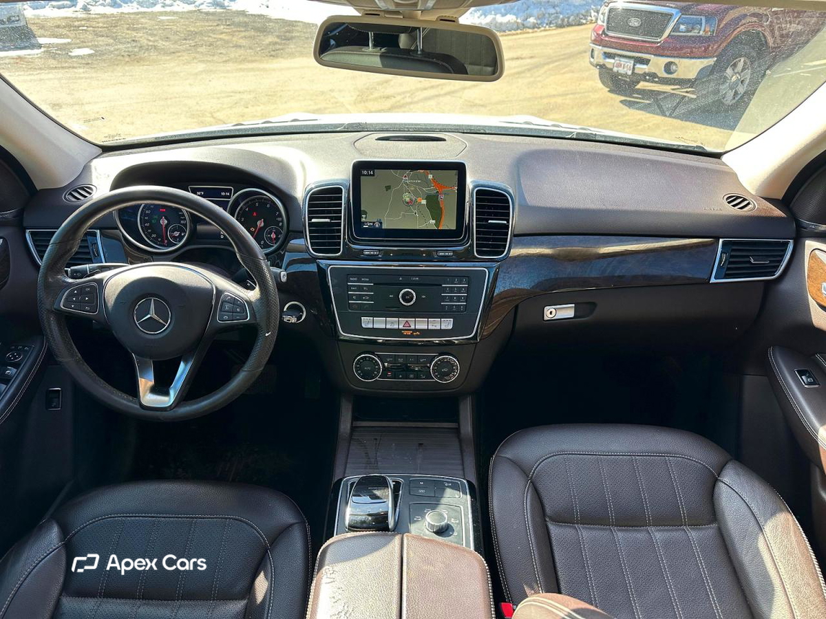 Mercedes-Benz GLE 2016