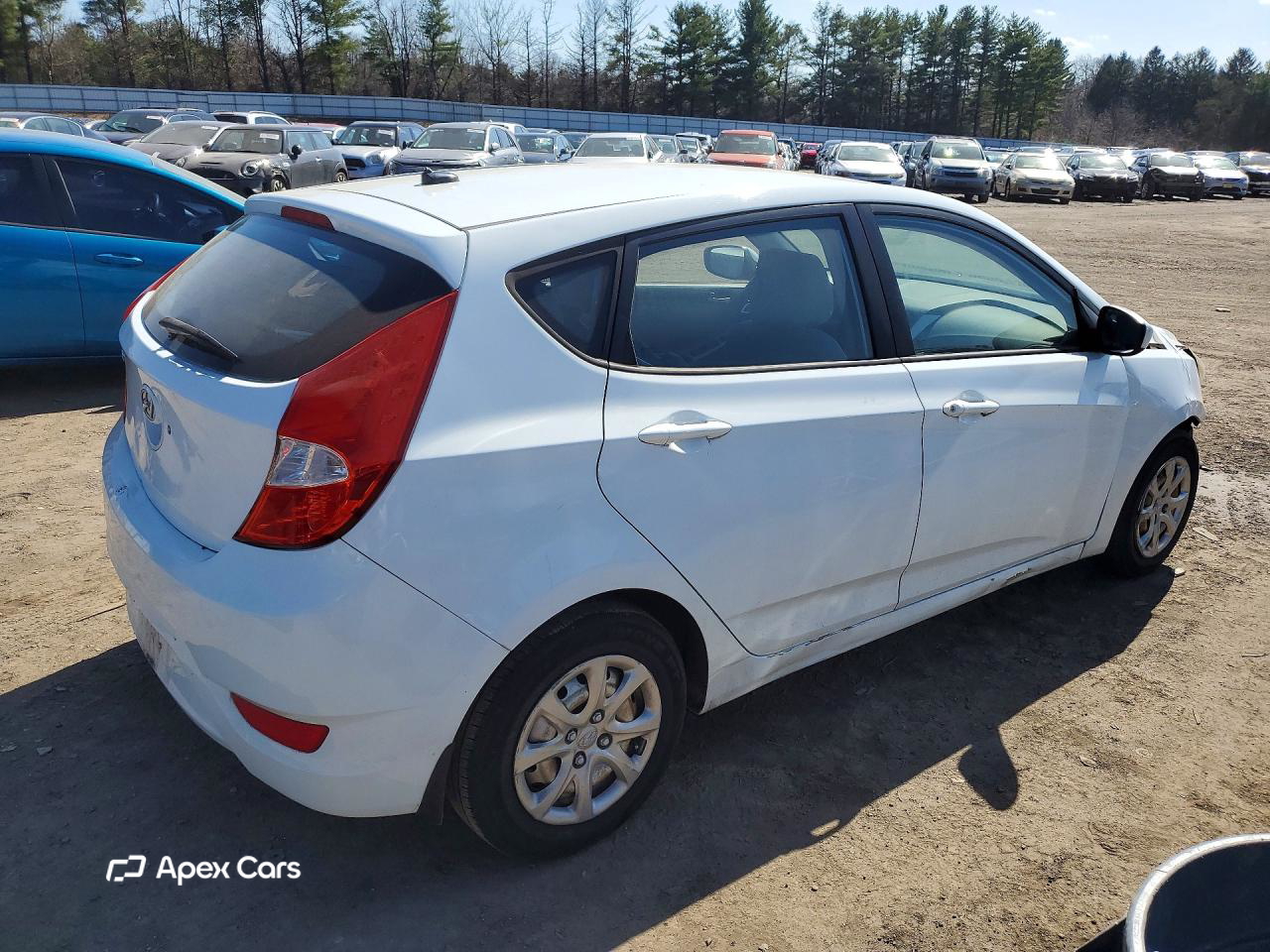 Hyundai Accent 2013