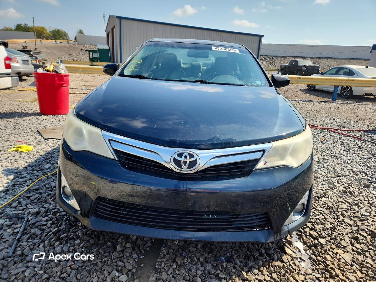 Toyota Camry 2012