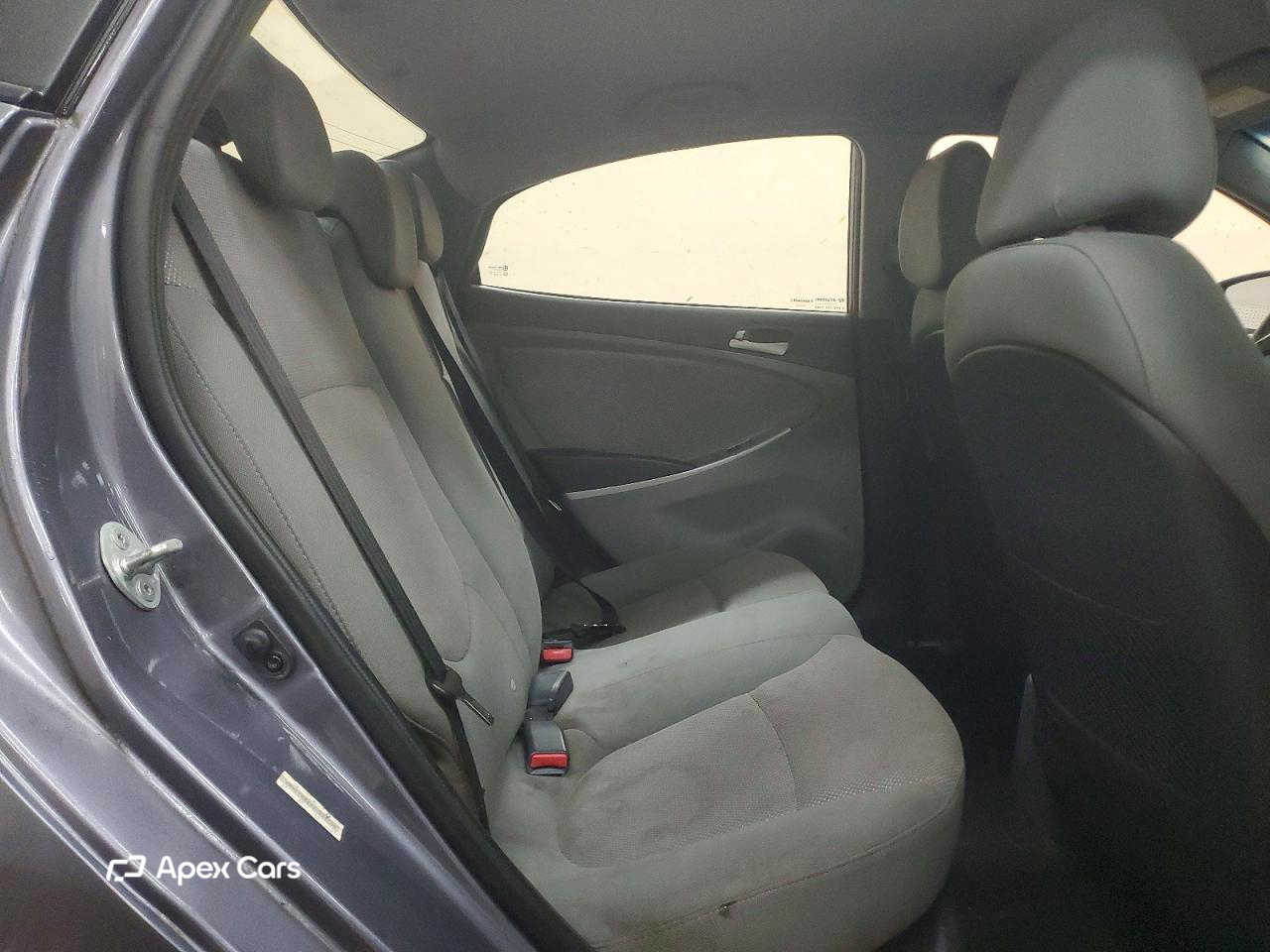 Hyundai Accent 2013