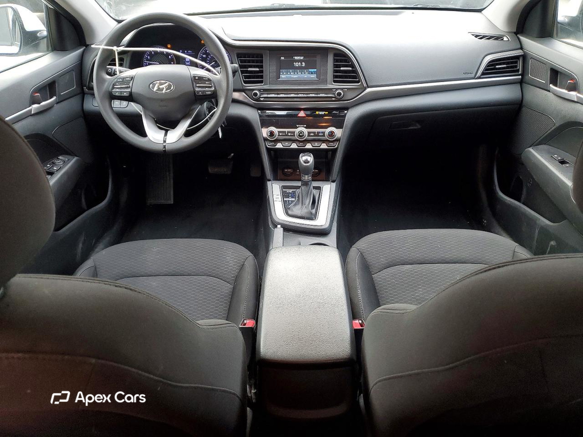 Hyundai Elantra 2020