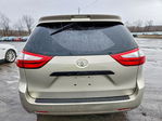 Toyota Sienna 2015