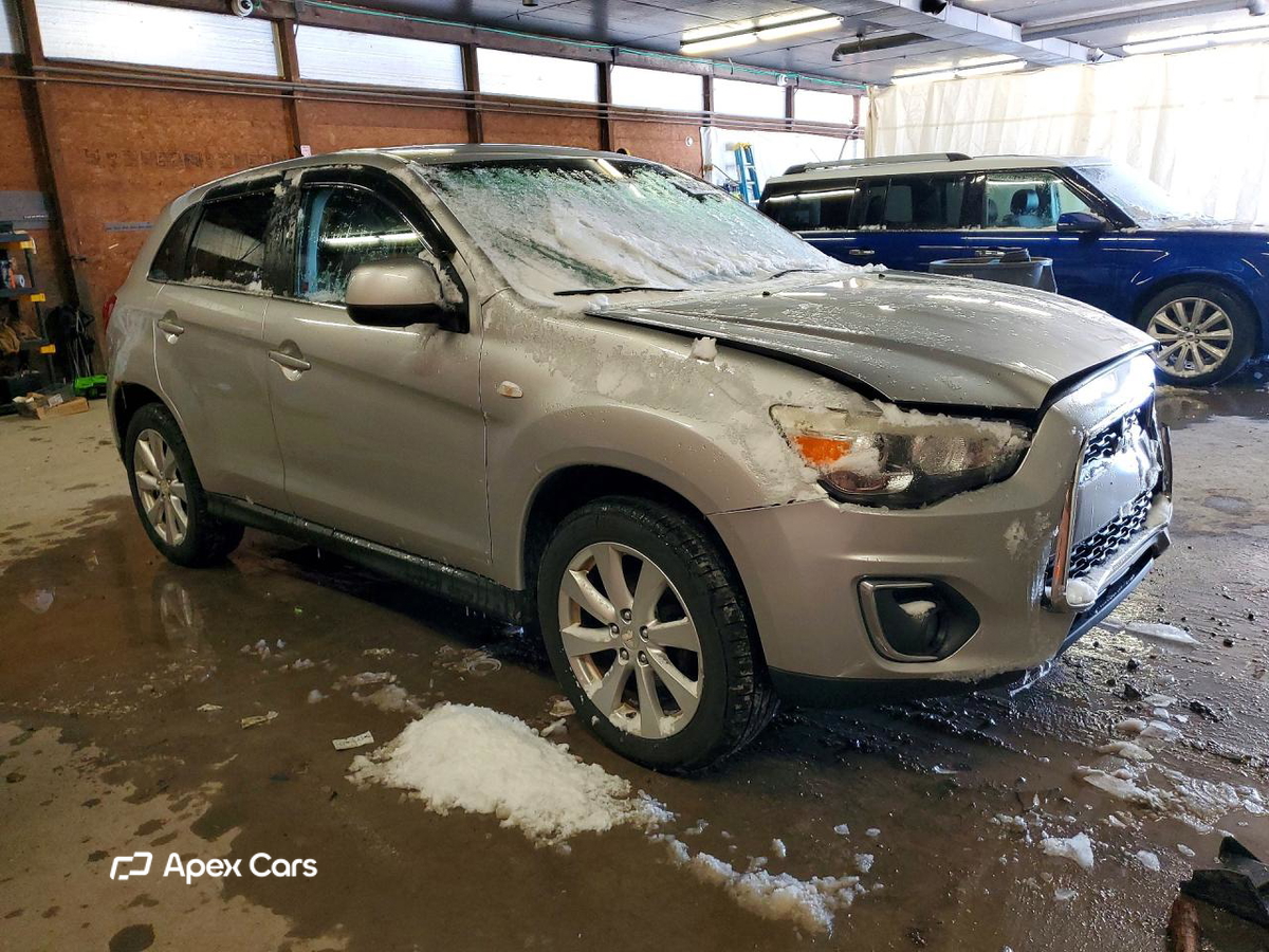 Mitsubishi Outlander 2014