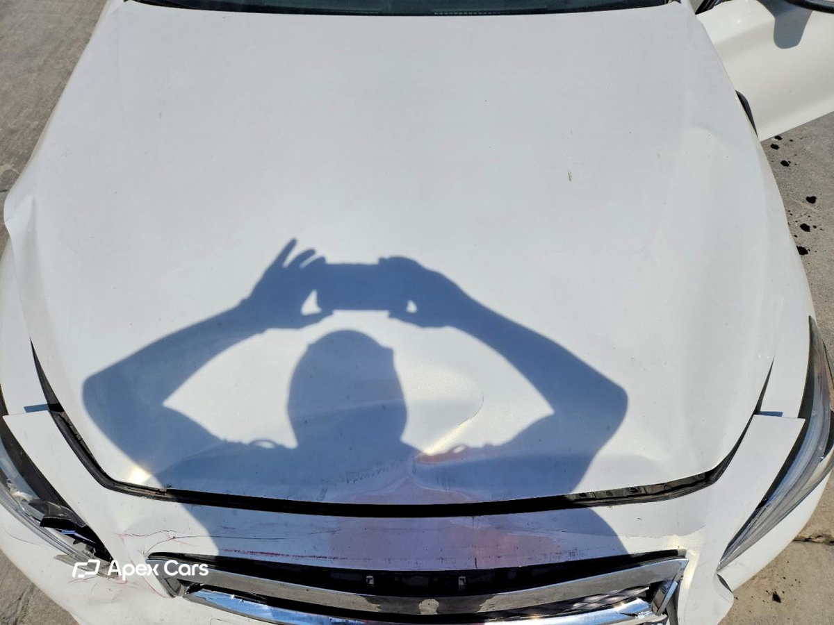 Infiniti Q50 2015