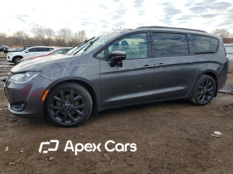 Chrysler Pacifica 2018 - Image 1 of 13