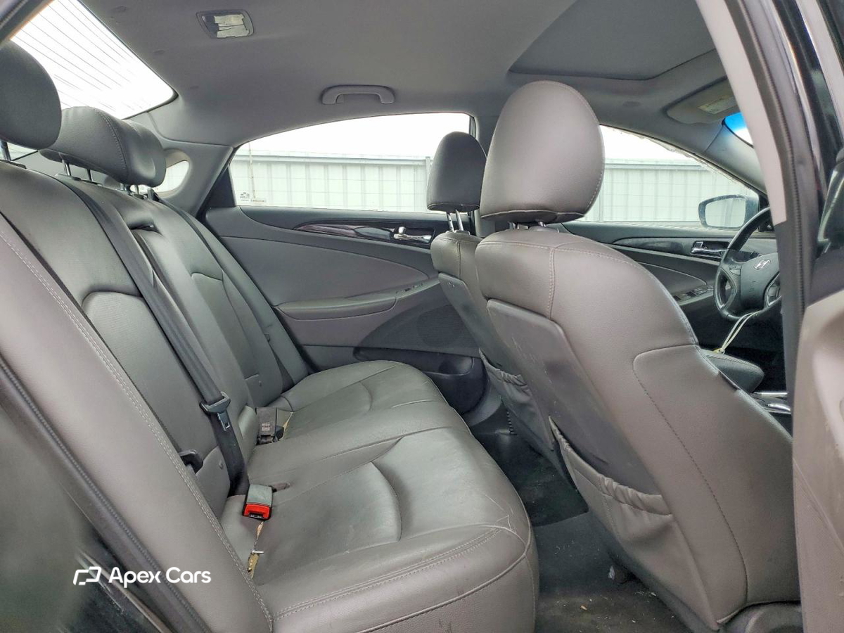Hyundai Sonata 2013