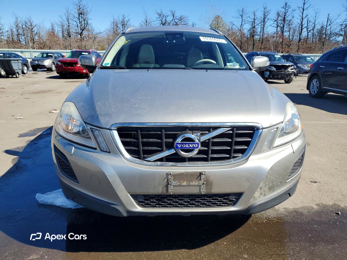 Volvo XC60 2011