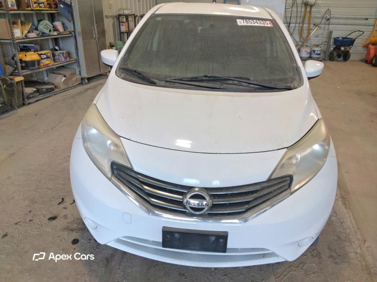Nissan Versa 2016