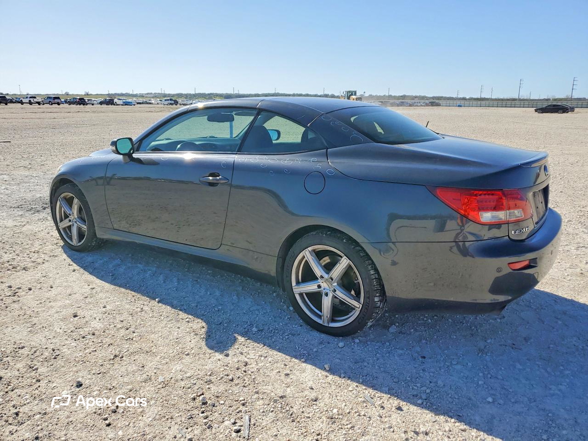 Lexus IS 2010