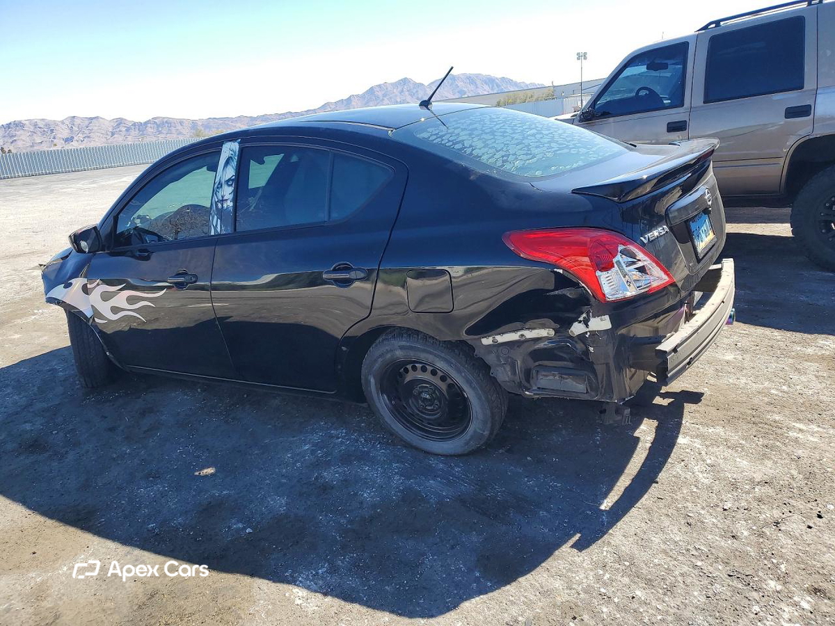 Nissan Versa 2012