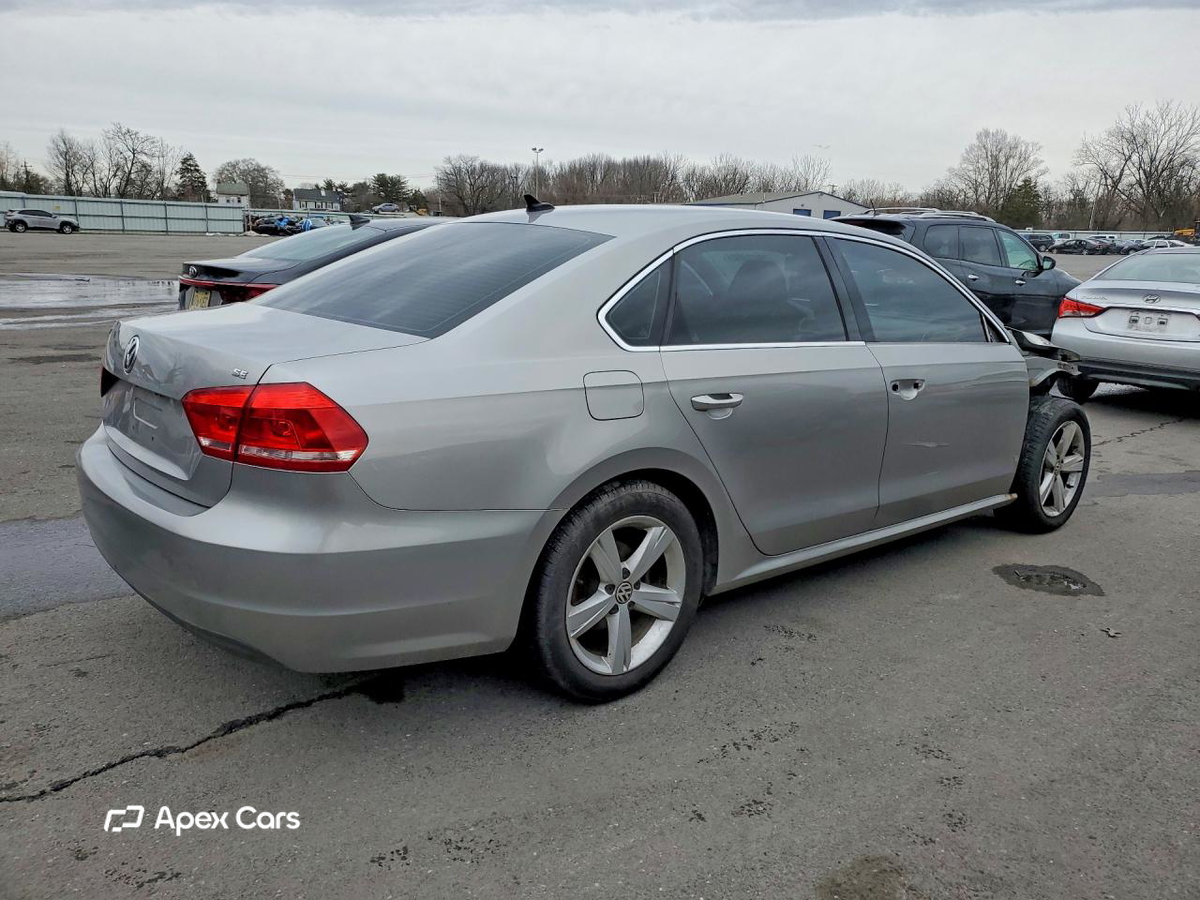 Volkswagen Passat 2012