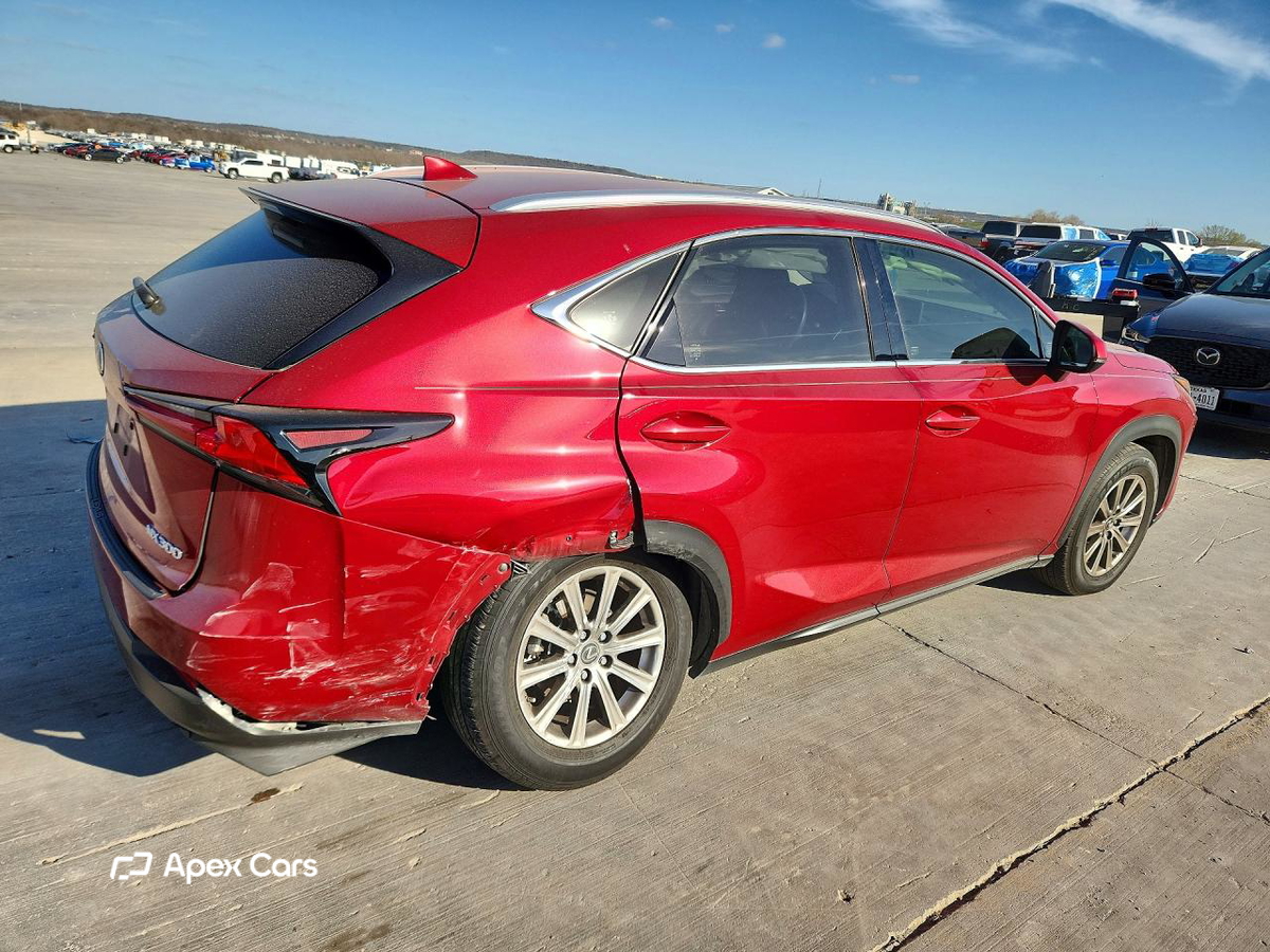 Lexus NX 2021