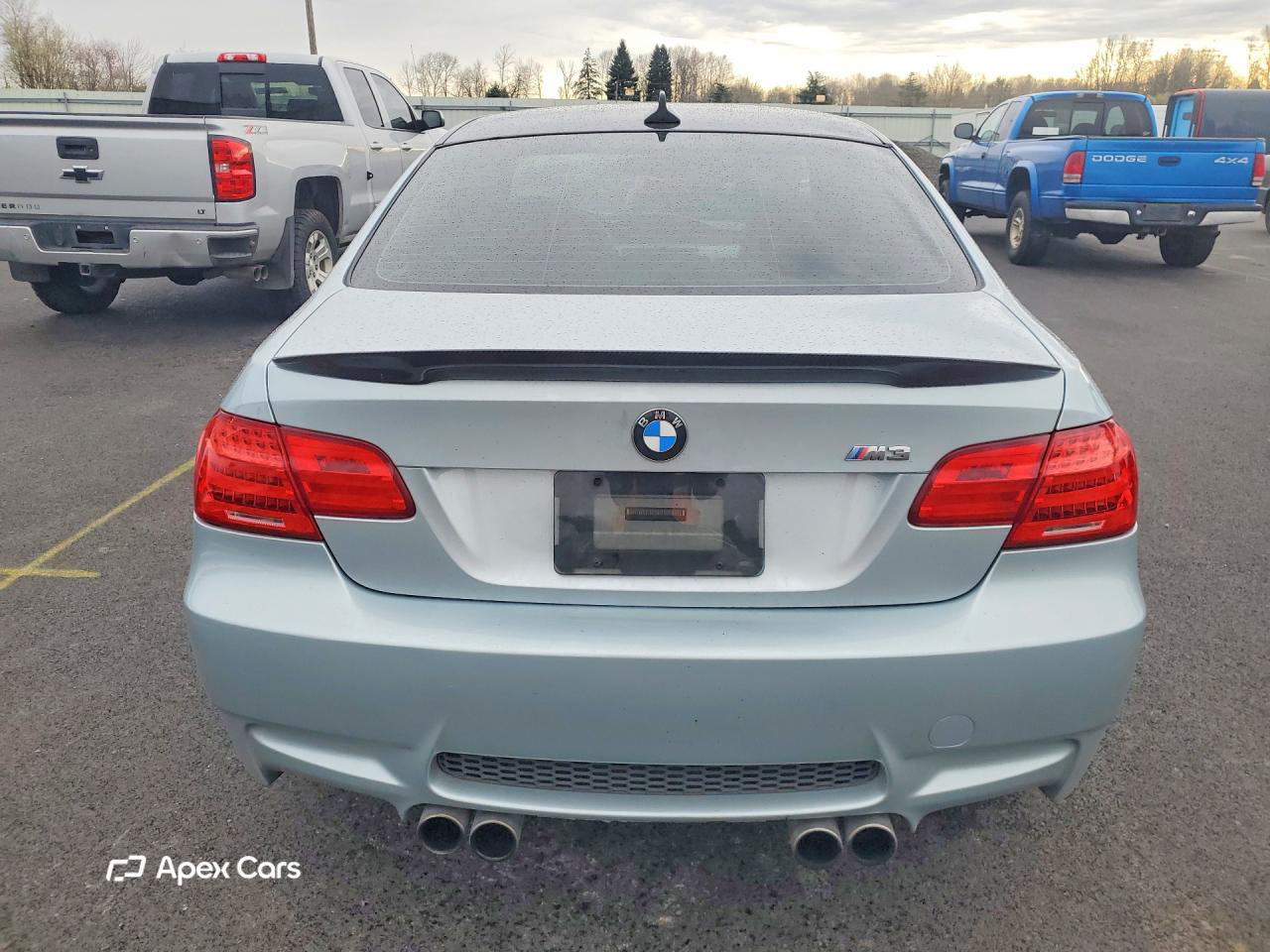BMW M3 2011