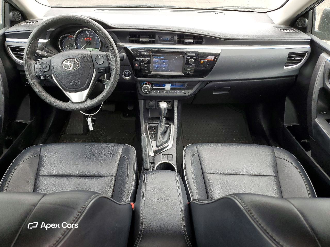 Toyota Corolla 2015