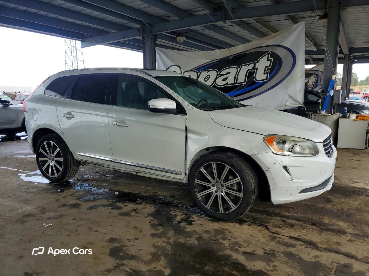 Volvo XC60 2015