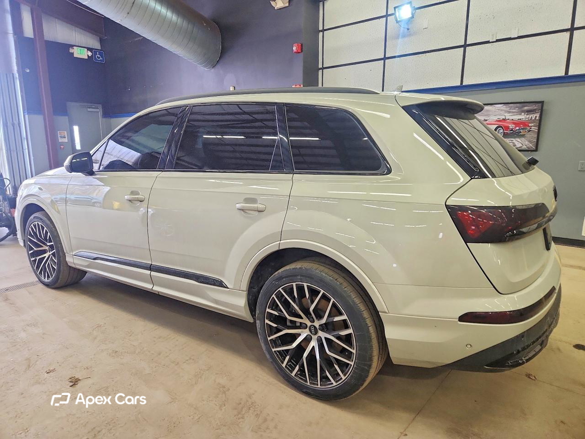 Audi Q7 2022