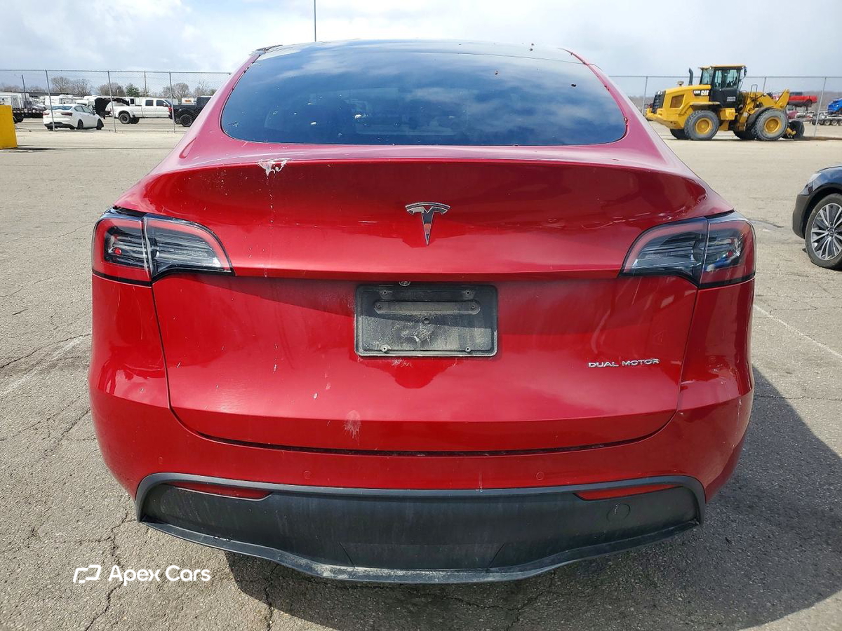 Tesla Model Y 2022