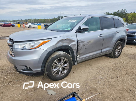 Toyota Highlander 2015 - Image 1 of 14