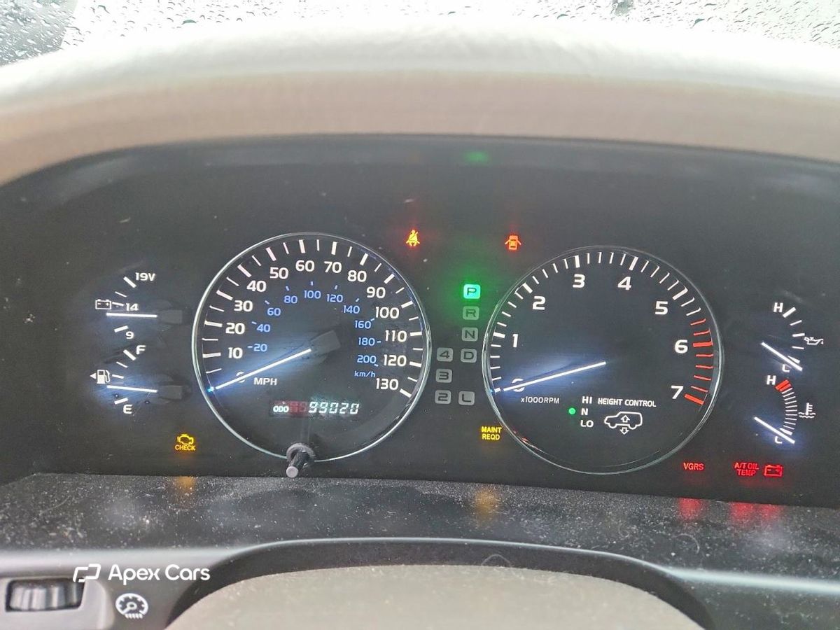 Lexus LX 2006