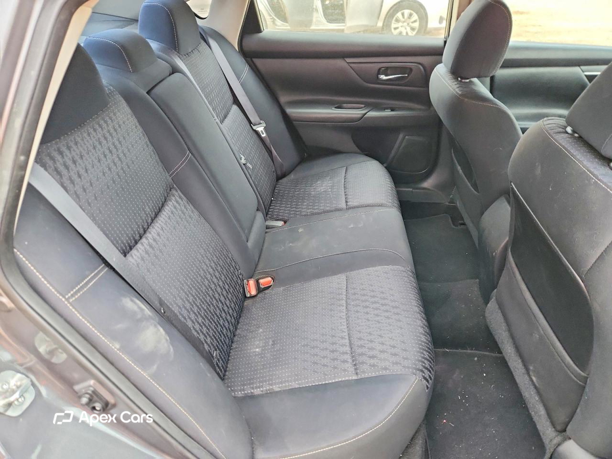 Nissan Altima 2017