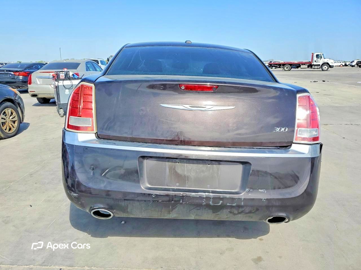 Chrysler 300 2012