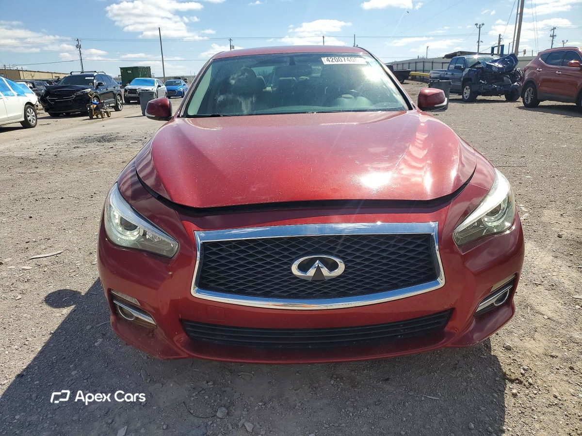 Infiniti Q50 2014