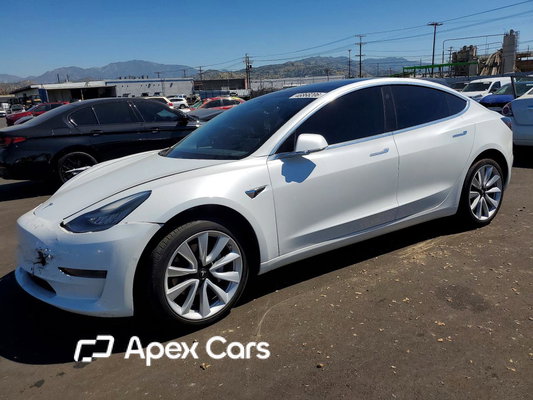 Tesla Model 3 2020 - Image 1 of 14