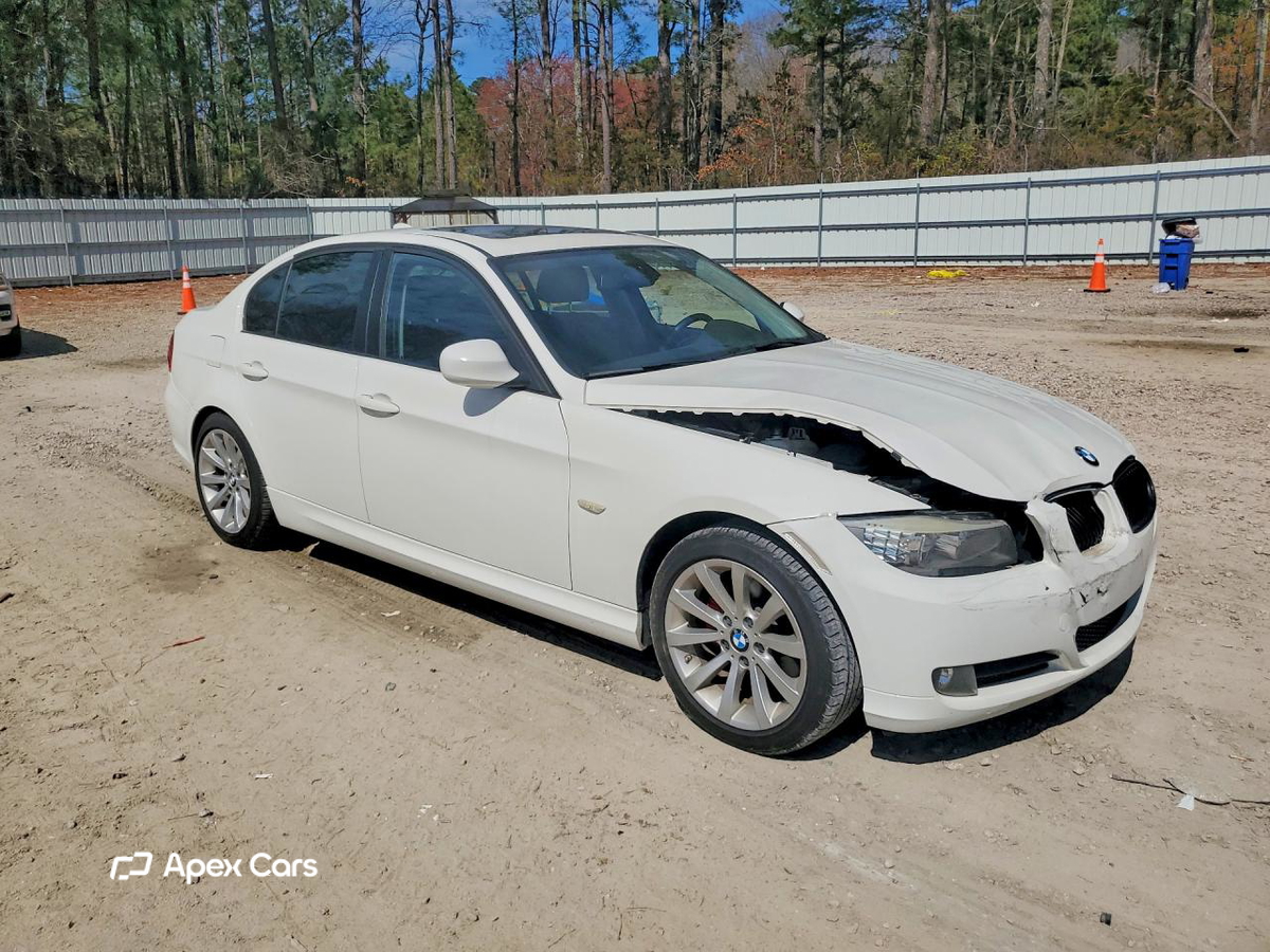 BMW Series 3 2011