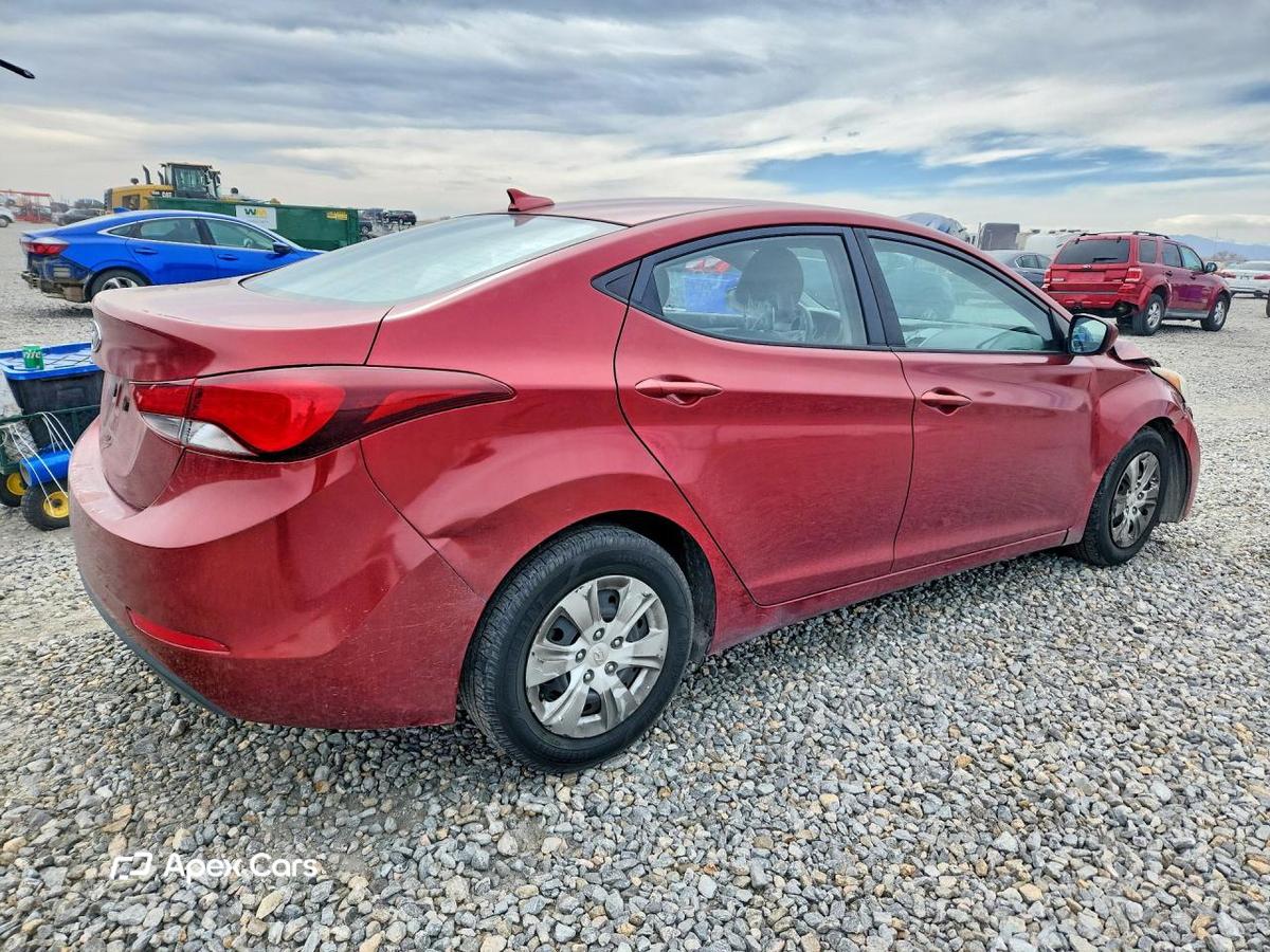 Hyundai Elantra 2016