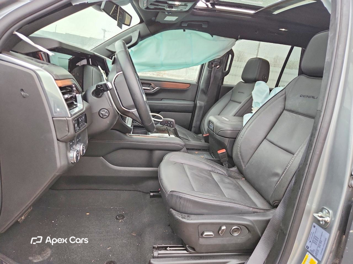 GMC Yukon 2025