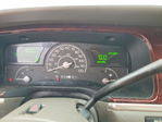 Town Car 2004