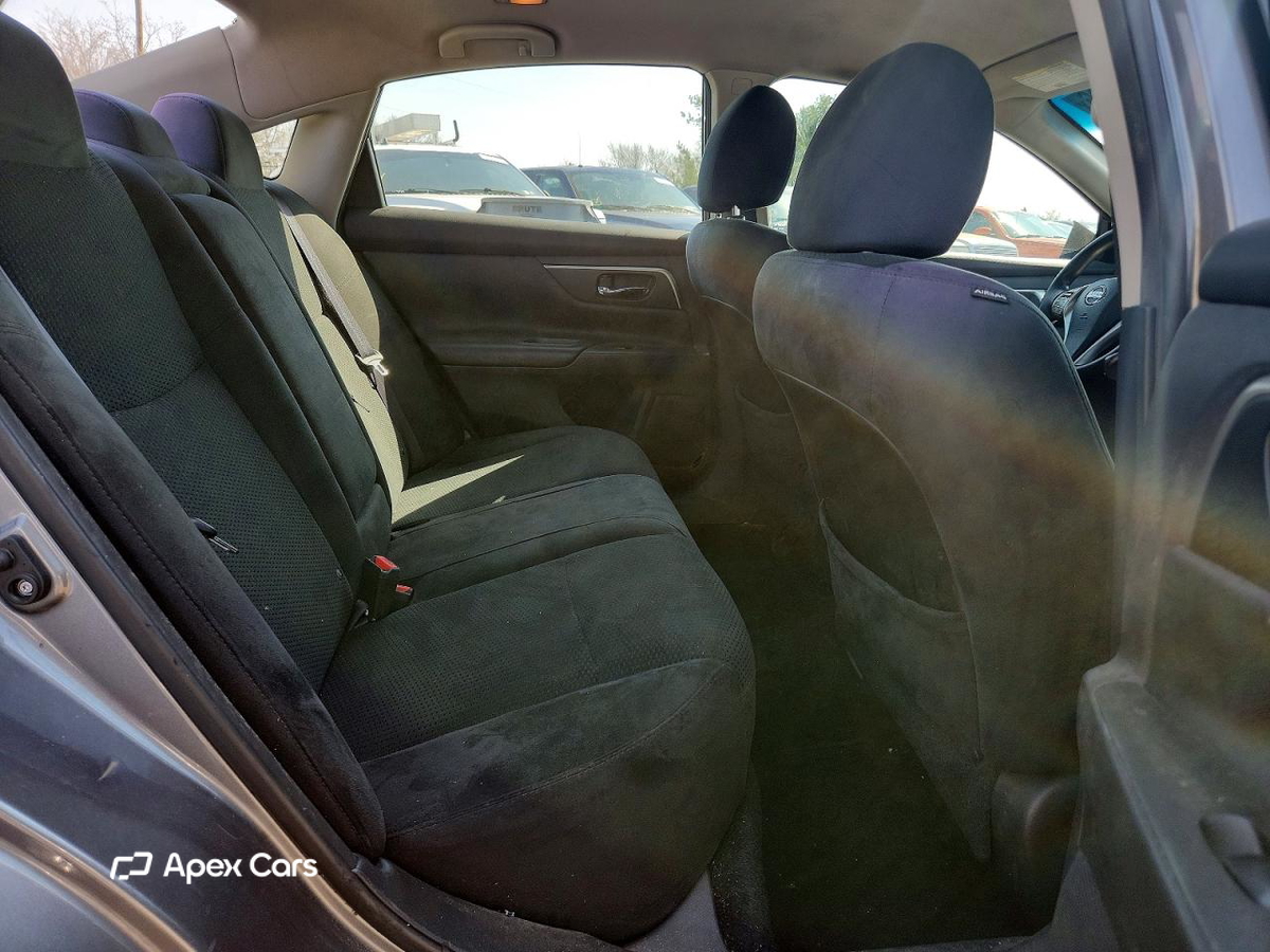 Nissan Altima 2015
