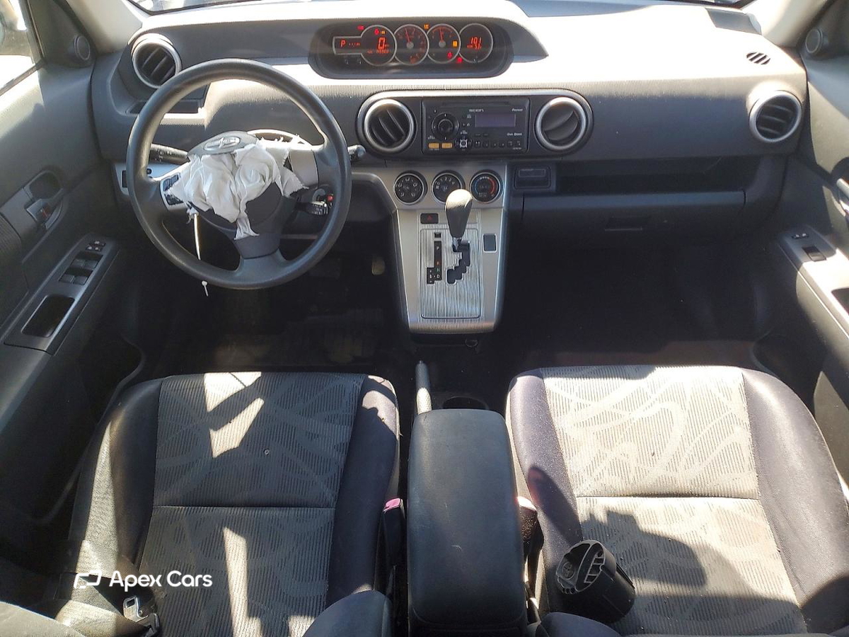 Scion xB 2012