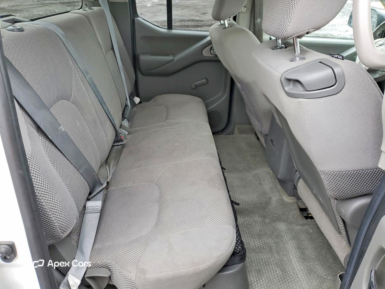 Nissan Navara (Frontier) 2012