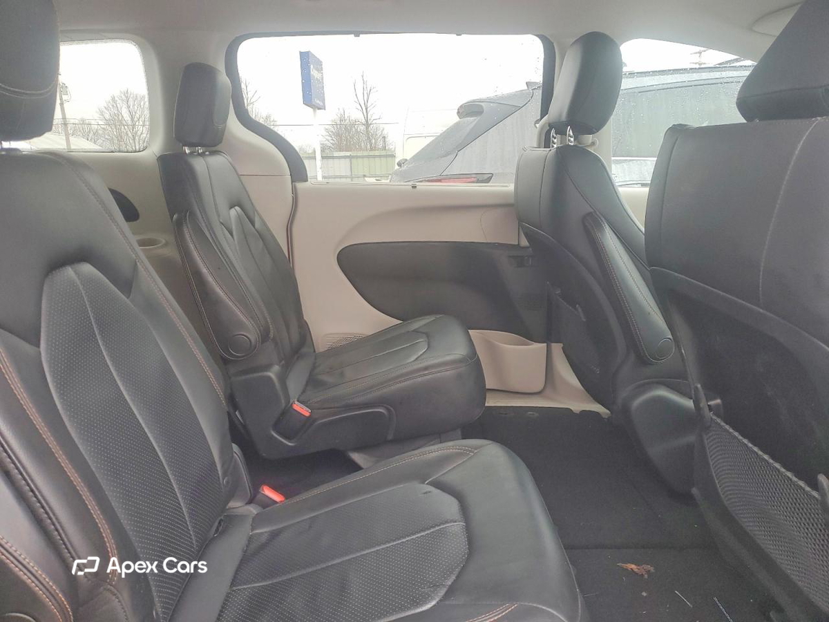 Chrysler Pacifica 2018