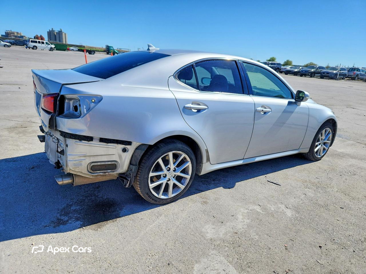Lexus IS 2012