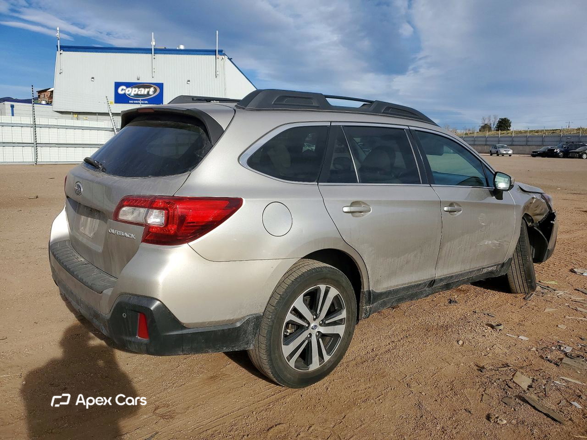 Subaru Outback 2018