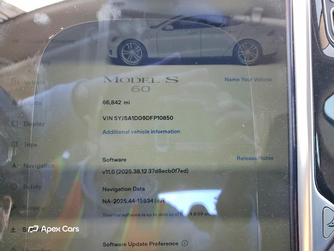 Tesla Model S 2013