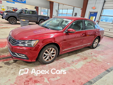 Volkswagen Passat 2016 - Image 1 of 5