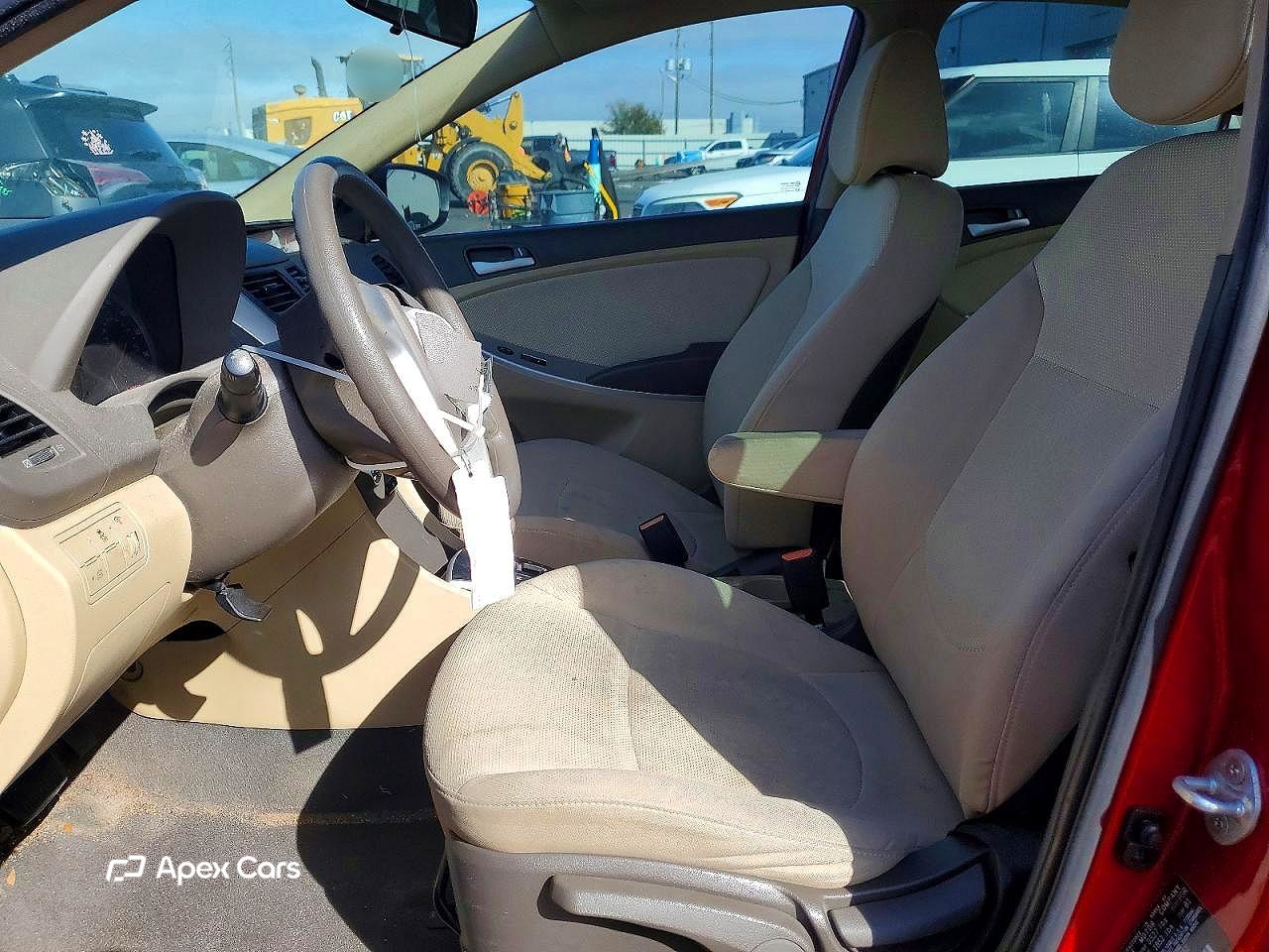 Hyundai Accent 2013